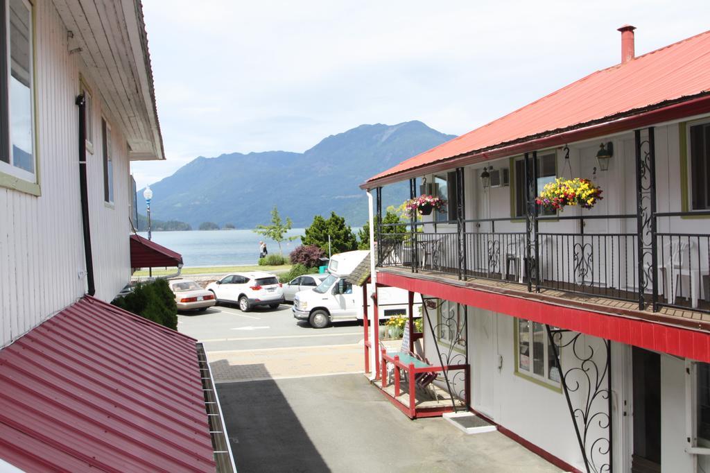 Harrison Spa Motel Harrison Hot Springs Kültér fotó
